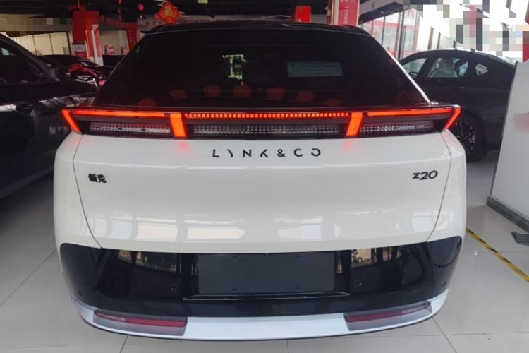 Used Lynk & Co Z20 2025 530 km Range Rear-Wheel Drive Max Rear