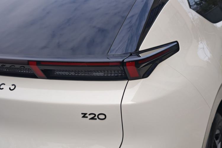 Used Lynk & Co Z20 2026 Model 430km Rear-Wheel Drive Pro Exterior 7
