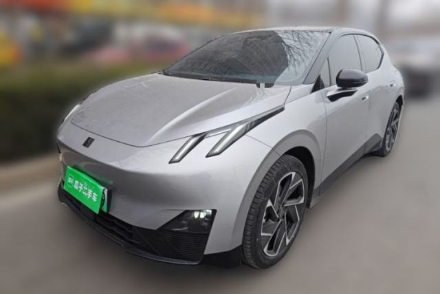 Used Lynk & Co Z20 2026 Model 530km Rear-Wheel Drive Max—Sunrise Red Edition