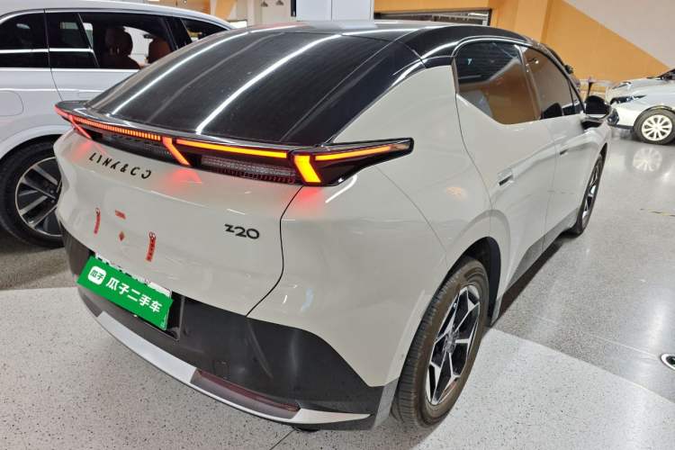 Used Lynk & Co Z20 2026 Model 430km Rear-Wheel Drive Pro Rear Right 45 Deg