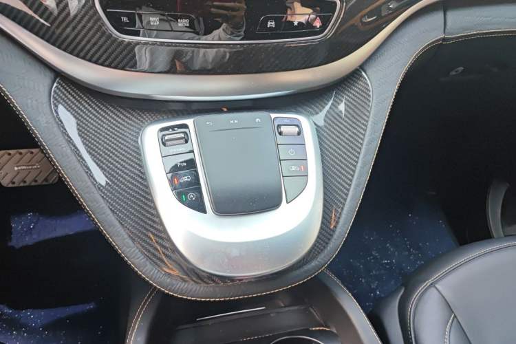 Used Mansory MV600 2021 2.0T Yuyu Gold Gear Lever