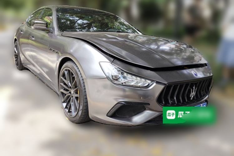 Used Maserati Coupe  Front Right 45 Deg