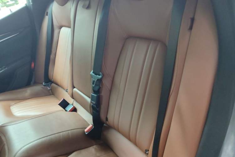Used Maserati Coupe  Left Rear Seat
