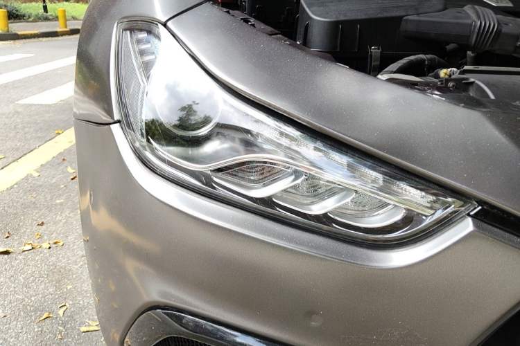 Used Maserati Coupe  Right Front Headlight