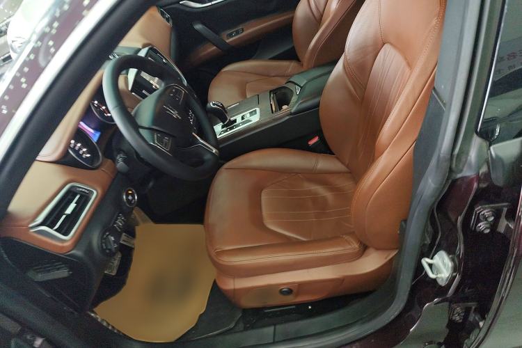 Used Maserati Ghibli 2014 3.0T Standard Edition Left Front Seat