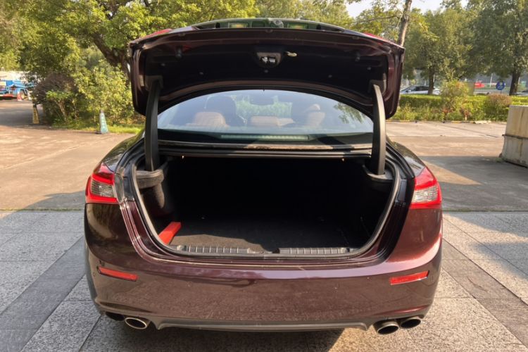 Used Maserati Ghibli 2014 3.0T Standard Edition Trunk