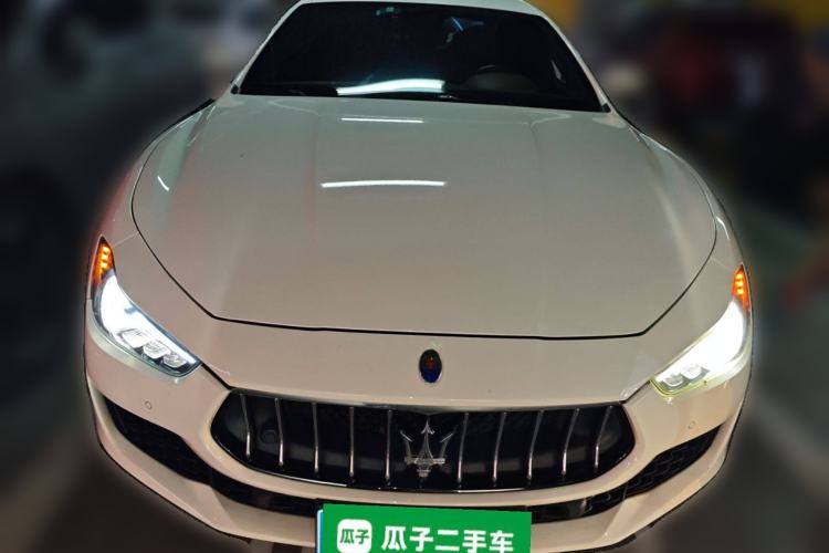Used Maserati Ghibli 2021 2.0T Sharp Edition Front