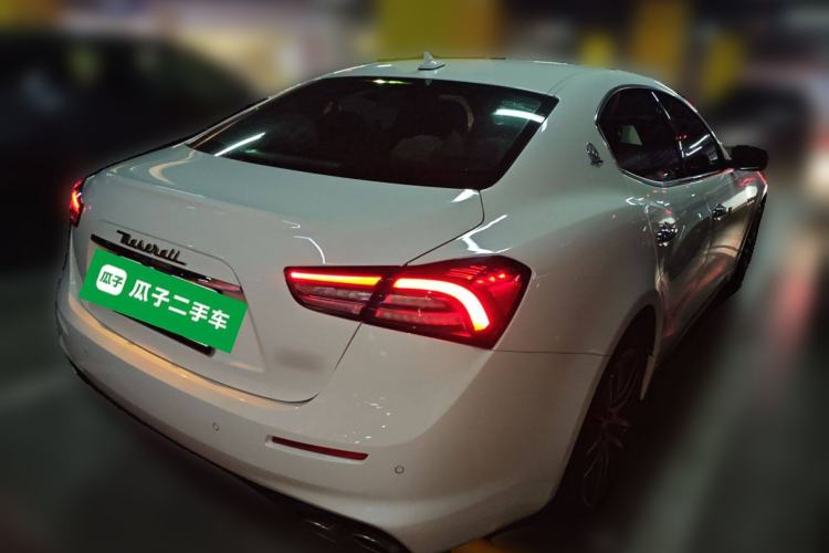 Used Maserati Ghibli 2021 2.0T Sharp Edition Rear Right 45 Deg