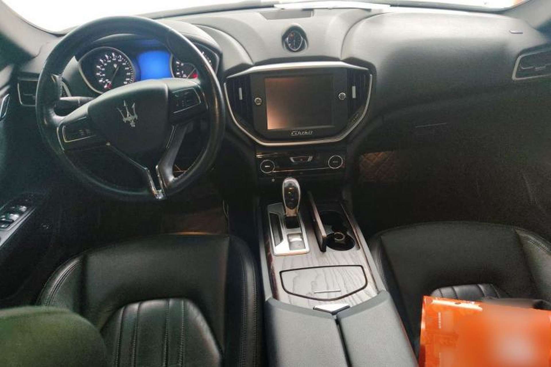 Used Maserati Ghibli  Center Console