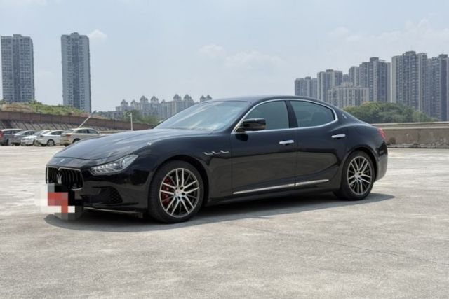 Używany Maserati Ghibli 2014 3.0T Standard Edition