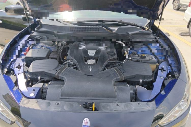 Used Maserati Ghibli 2014 3.0T Standard Edition Engine Bay