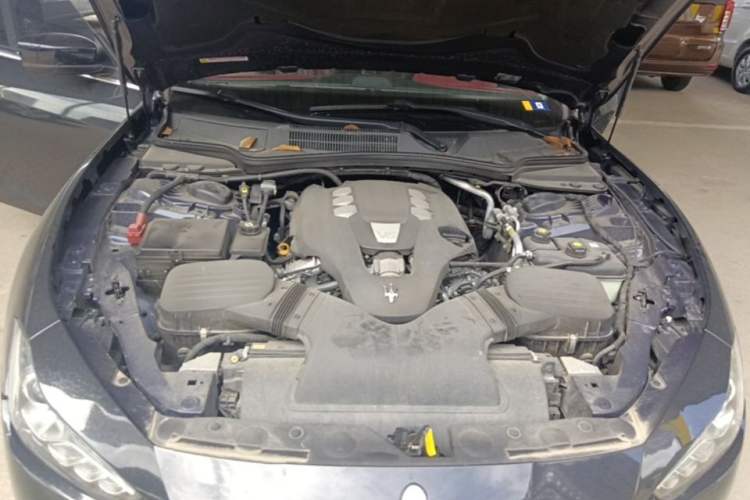 Used Maserati Ghibli 2014 3.0T Standard Edition Engine Bay