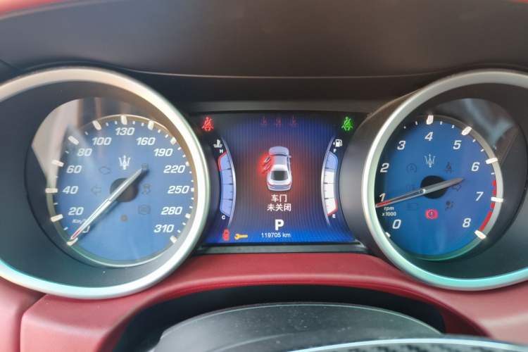 Used Maserati Ghibli 2014 3.0T Standard Edition Instrument Cluster