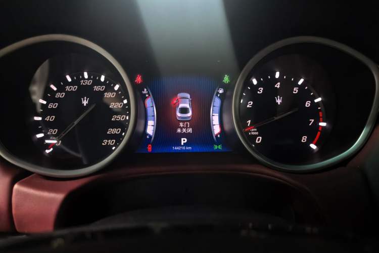 Used Maserati Ghibli 2014 3.0T Standard Edition Instrument Cluster