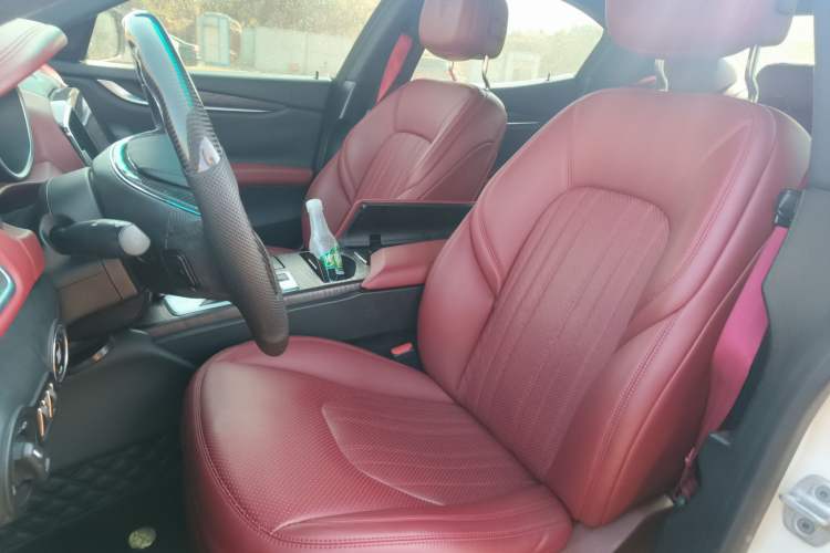 Used Maserati Ghibli 2014 3.0T Standard Edition Left Front Seat