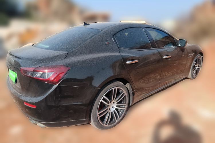 Used Maserati Ghibli 2014 3.0T Standard Edition Rear Right 45 Deg