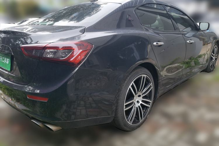 Used Maserati Ghibli 2014 3.0T Standard Edition Rear Right 45 Deg