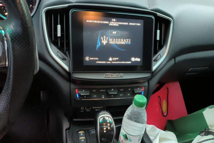 Used Maserati Ghibli 2014 3.0T Standard Edition Audio And AC Panel
