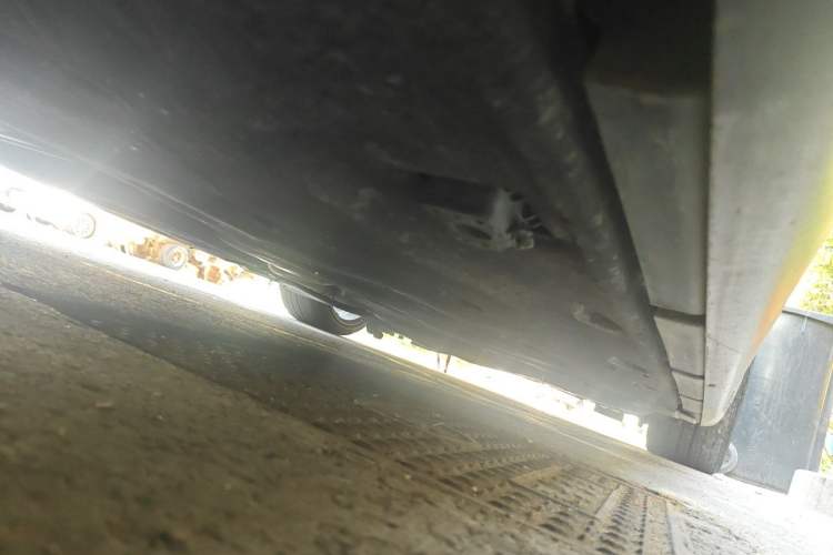 Used Maserati Ghibli 2014 3.0T Standard Edition Chassis Rear Right