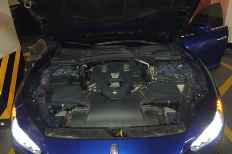 Used Maserati Ghibli 2014 3.0T Standard Edition Engine Bay