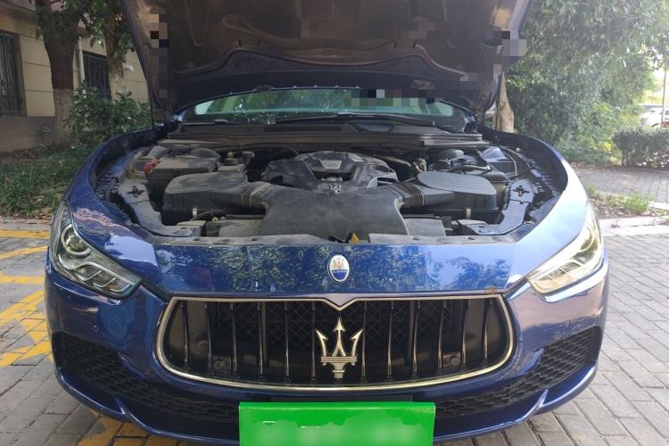 Used Maserati Ghibli 2014 3.0T Standard Edition Engine Bay