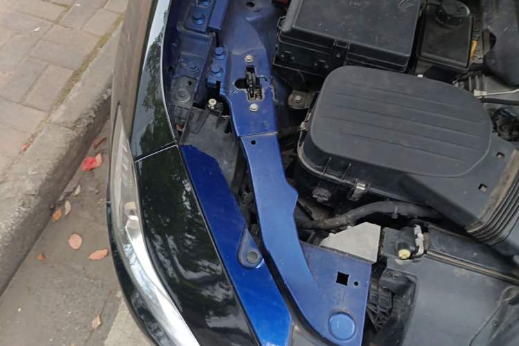 Used Maserati Ghibli 2014 3.0T Standard Edition Engine Bay Right