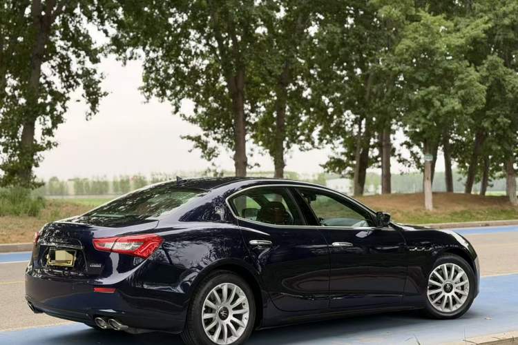 Used Maserati Ghibli 2014 3.0T Standard Edition Exterior 9