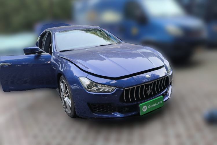Used Maserati Ghibli 2014 3.0T Standard Edition Front Right 45 Deg