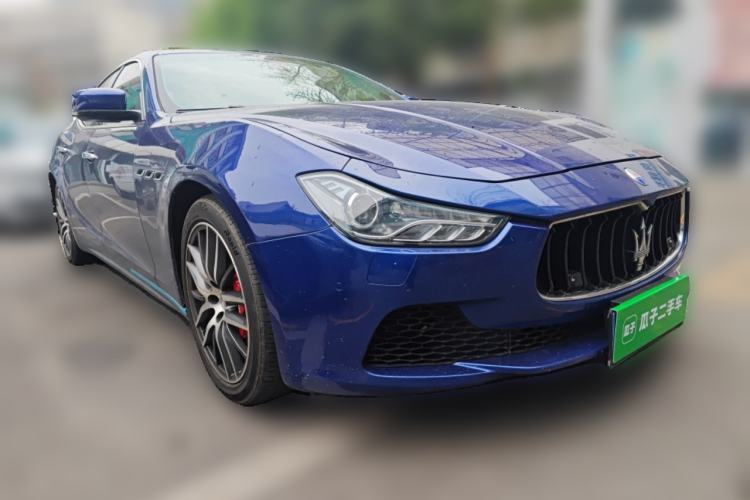 Used Maserati Ghibli 2014 3.0T S Front Right 45 Deg