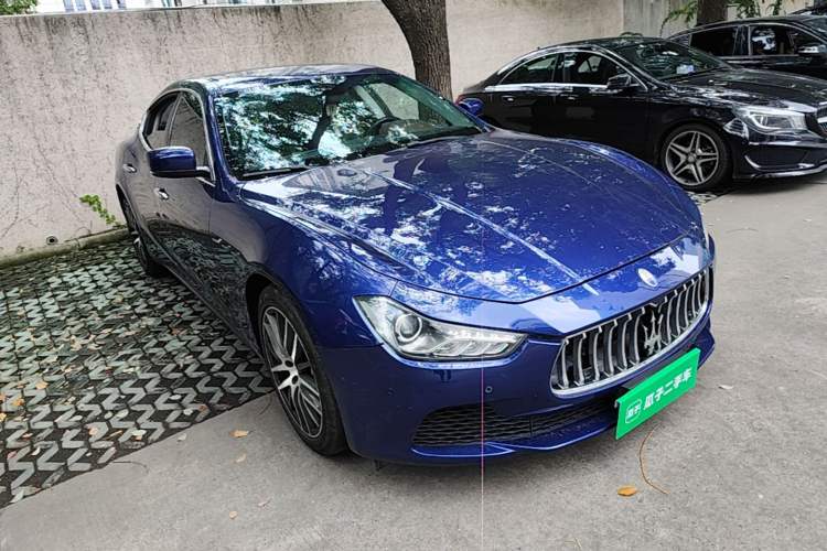 Used Maserati Ghibli 2014 3.0T Standard Edition Front Right 45 Deg