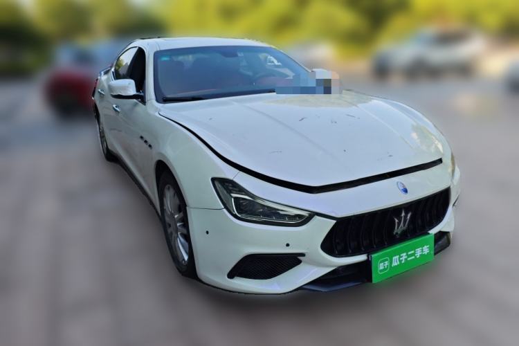 Used Maserati Ghibli 2014 3.0T Standard Edition Front Right 45 Deg