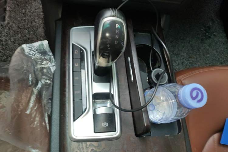 Used Maserati Ghibli 2014 3.0T S Gear Lever