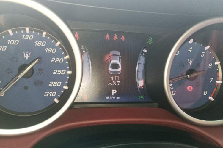 Used Maserati Ghibli 2014 3.0T Standard Edition Instrument Cluster