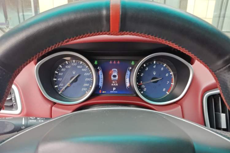 Used Maserati Ghibli 2014 3.0T Standard Edition Instrument Cluster