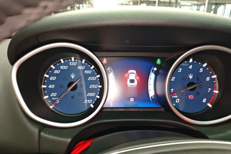 Used Maserati Ghibli 2014 3.0T Standard Edition Instrument Cluster