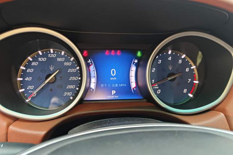 Used Maserati Ghibli 2014 3.0T S Instrument Cluster