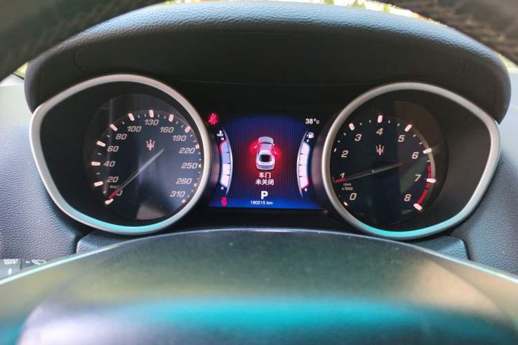 Used Maserati Ghibli 2014 3.0T Standard Edition Instrument Cluster