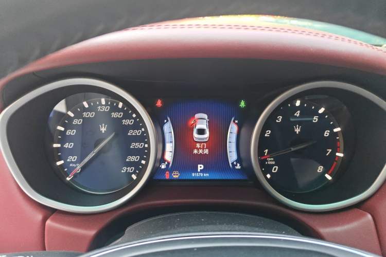 Used Maserati Ghibli 2014 3.0T Standard Edition Instrument Cluster