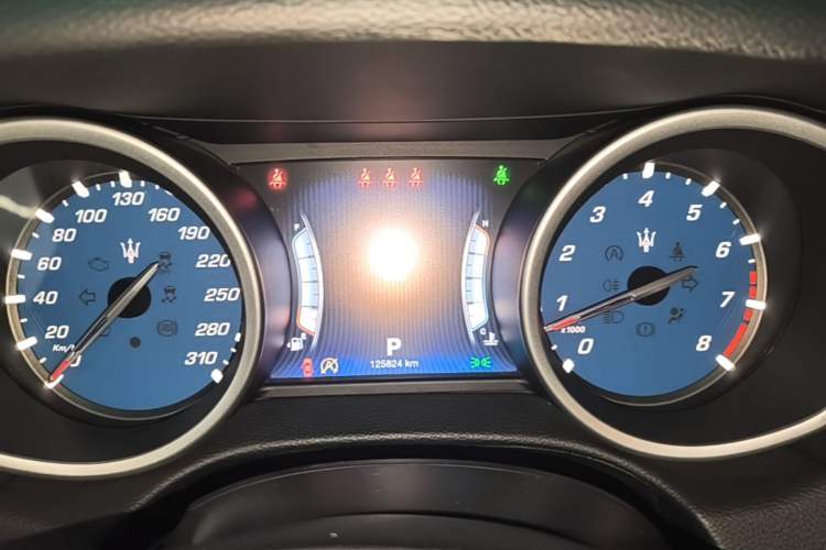 Used Maserati Ghibli 2014 3.0T Standard Edition Instrument Cluster