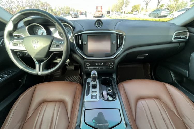 Used Maserati Ghibli 2014 3.0T Standard Edition Interior 1