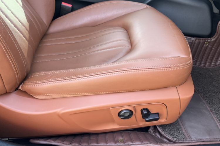 Used Maserati Ghibli 2014 3.0T Standard Edition Interior 11