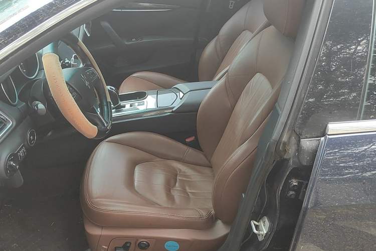 Used Maserati Ghibli 2014 3.0T Standard Edition Left Front Seat