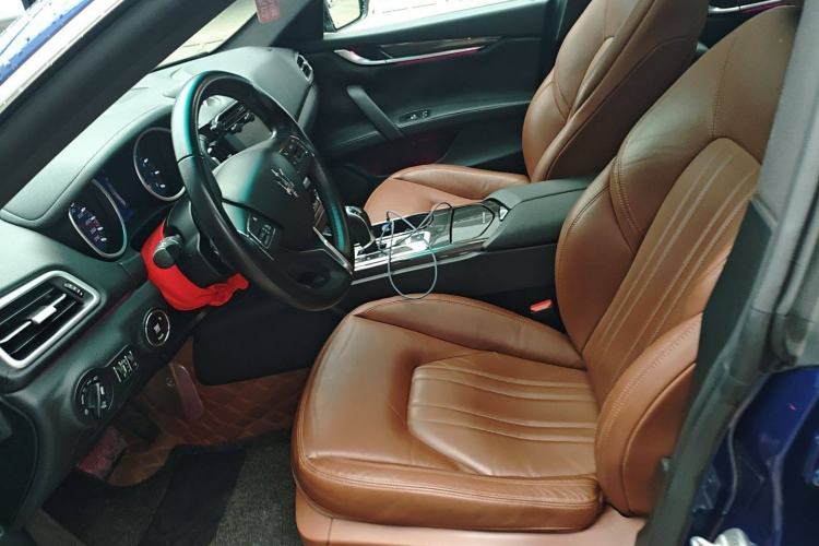 Used Maserati Ghibli 2014 3.0T Standard Edition Left Front Seat