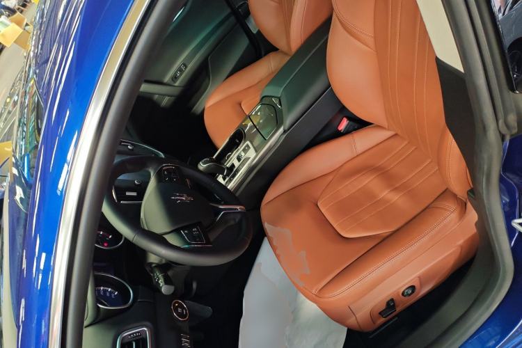 Used Maserati Ghibli 2014 3.0T Standard Edition Left Front Seat
