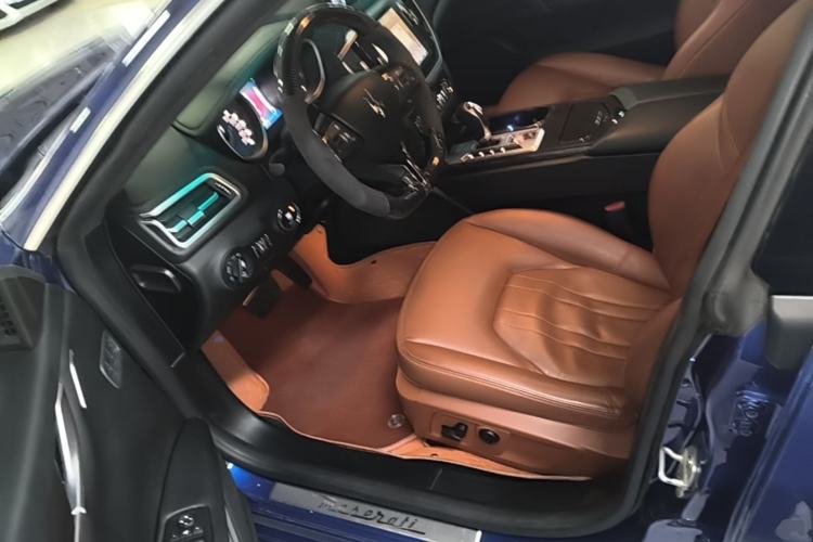 Used Maserati Ghibli 2014 3.0T Standard Edition Left Front Seat