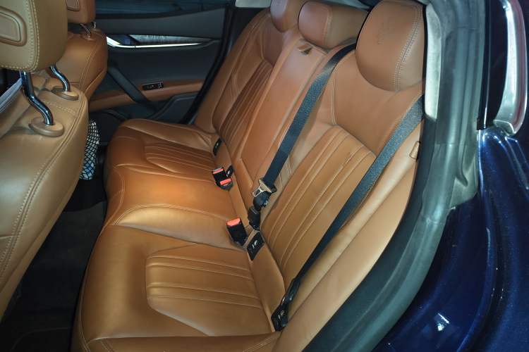 Used Maserati Ghibli 2014 3.0T S Q4 Left Rear Seat