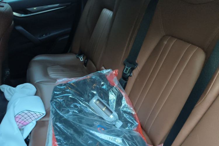 Used Maserati Ghibli 2014 3.0T Standard Edition Left Rear Seat