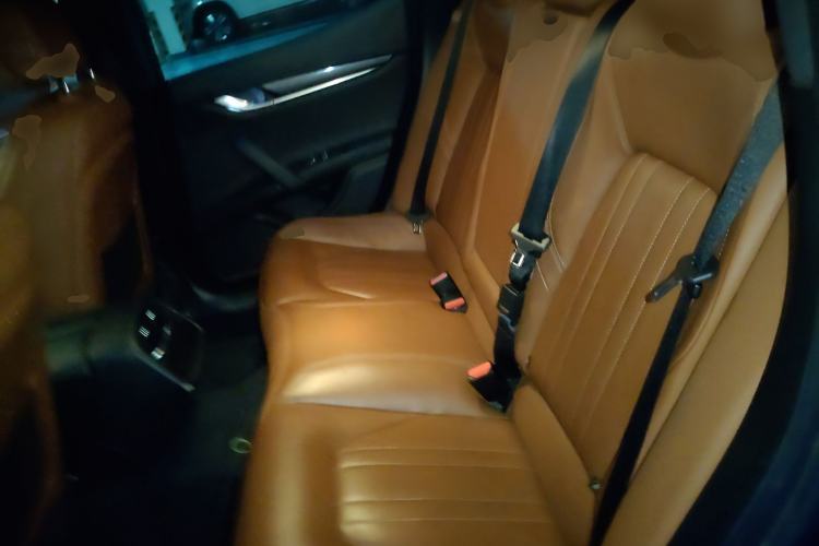 Used Maserati Ghibli 2014 3.0T Standard Edition Left Rear Seat