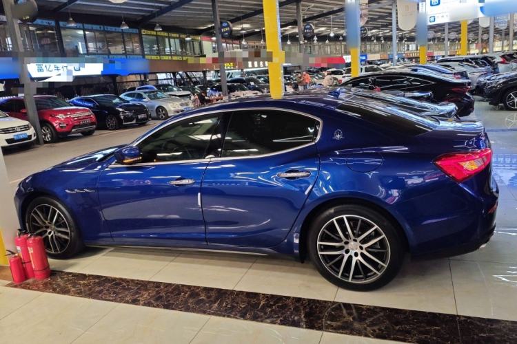 Used Maserati Ghibli 2014 3.0T Standard Edition Left Side