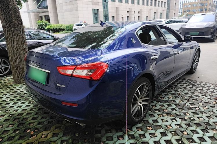 Used Maserati Ghibli 2014 3.0T Standard Edition Rear Right 45 Deg